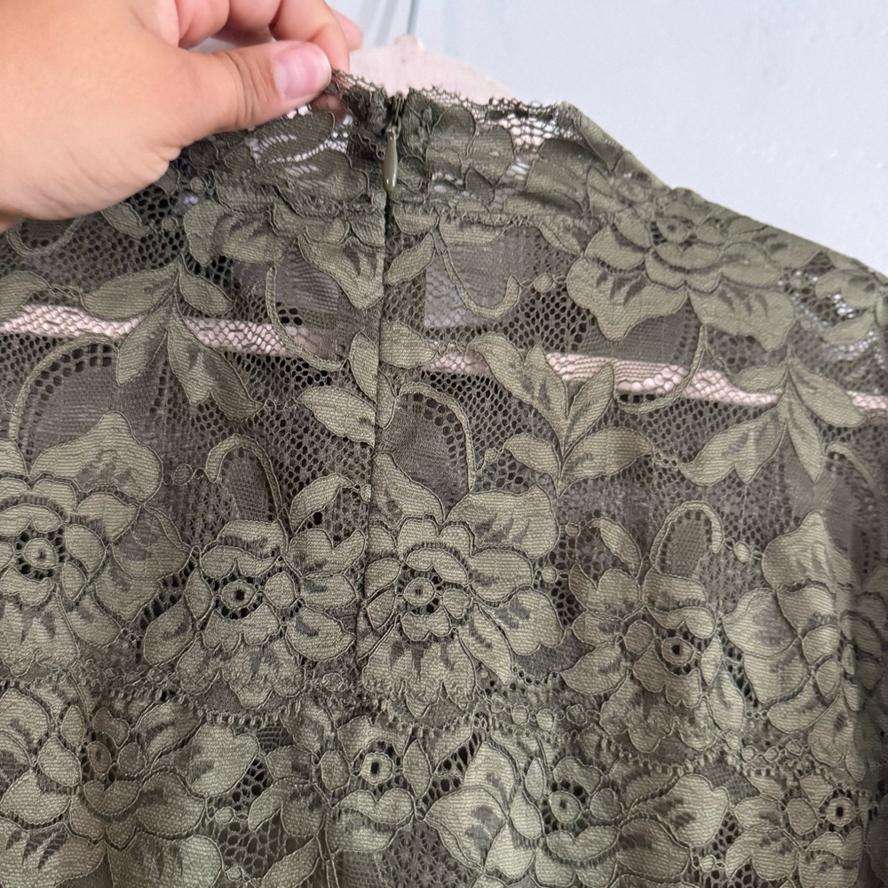 Guess Shayna Mock Neck Olive Lace Blouse - Picture 5 of 8